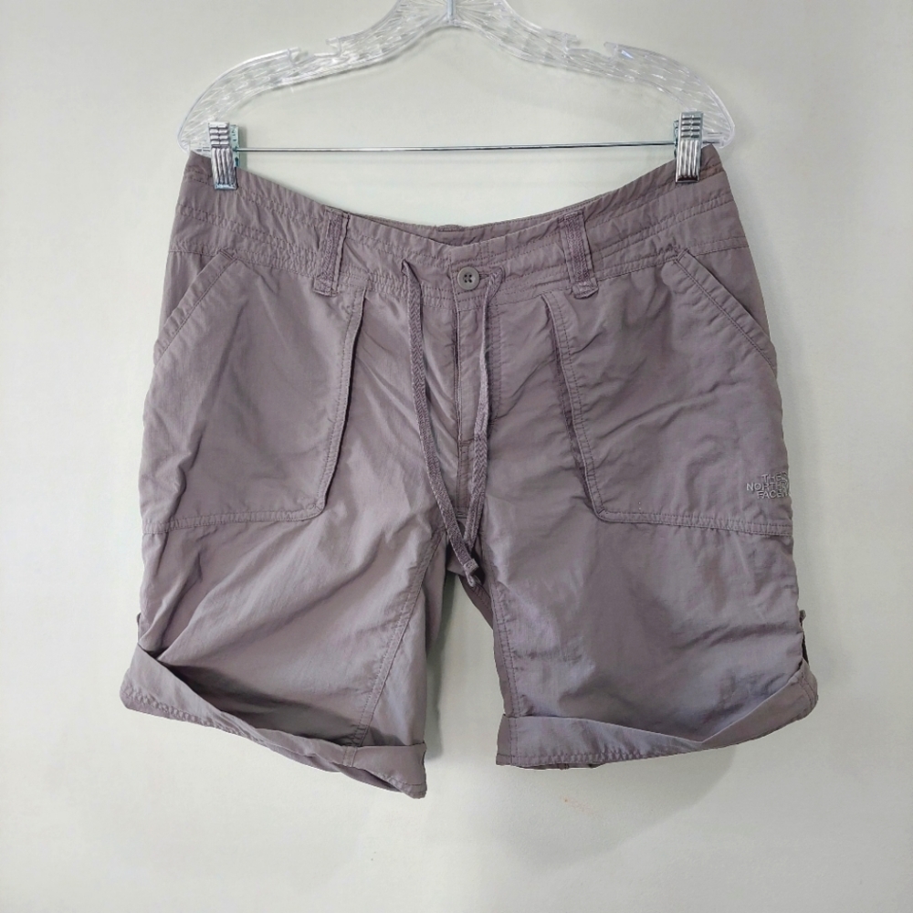 The North Face Shorts Size 12 Women's Gray 9in Inseam